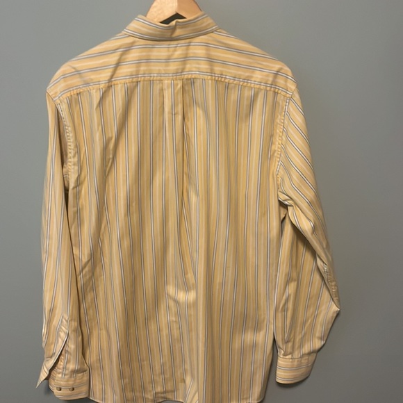 L.L. BEAN button down - Picture 3 of 4